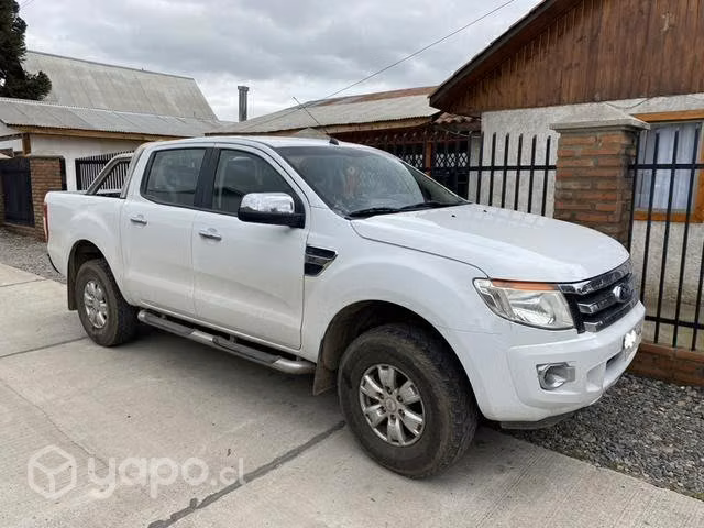 ***FORD RANGER XLT 2015***