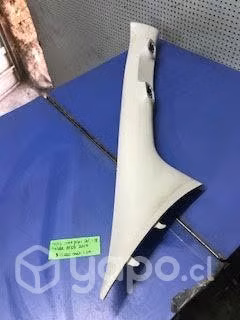 Tapiz cubre pilar superior del der BT