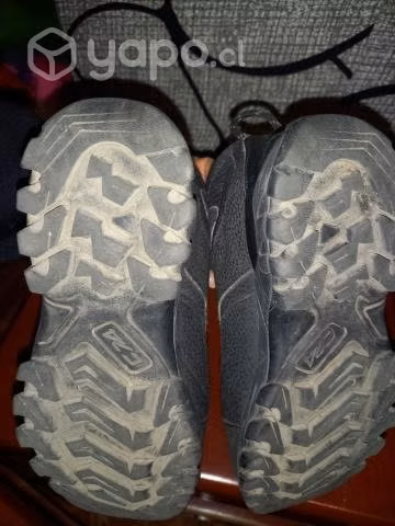Zapatillas impermeables Colloky