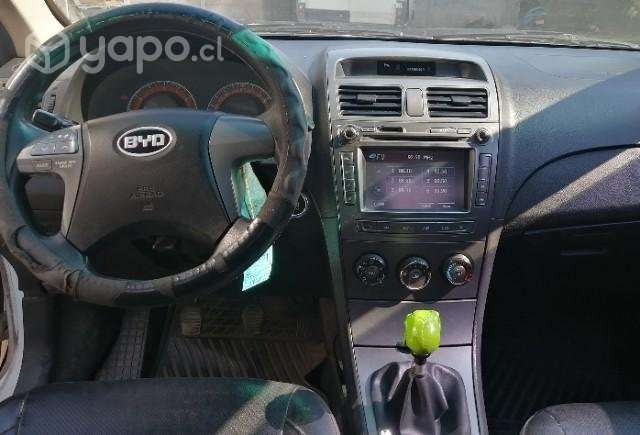 Byd new f3 2014 full en venta