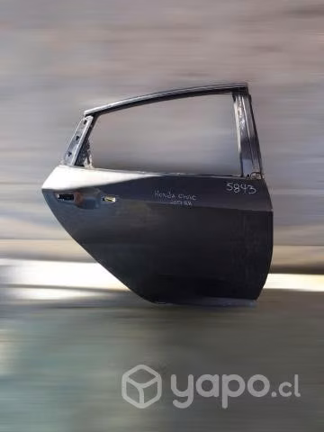 Puerta trasera rh honda civic 2017