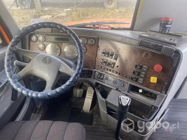 Camion freightliner columbia 120