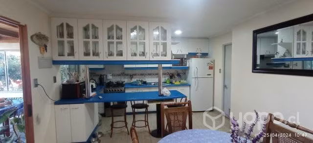 Exelente sitio con casa y arboles frutales