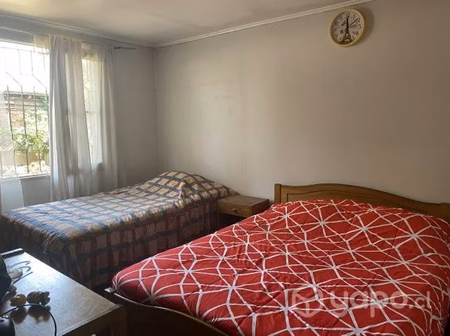 Casa 4D+2B en Villa Macul para remodelar