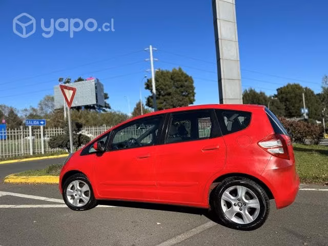 Auto honda fit