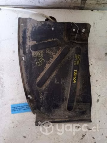 Terminacion GuardaFango tra izq (MAZ209) BT50 2017