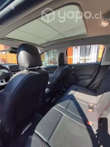 PEUGEOT 2008 año 2018 - Imagen 4