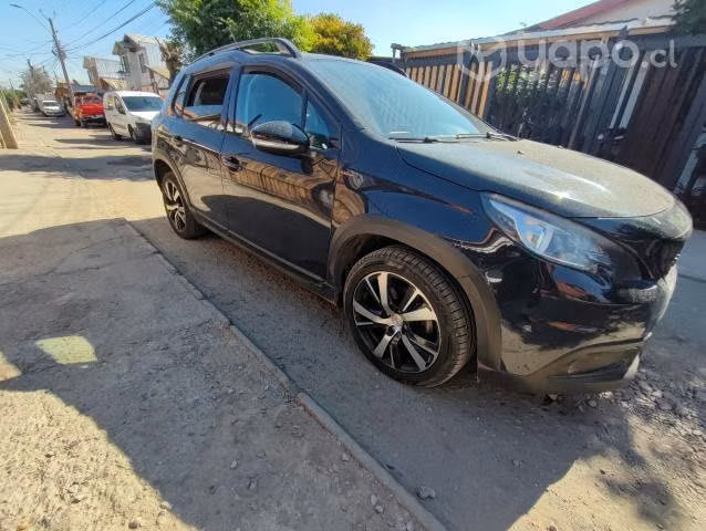 PEUGEOT 2008 año 2018 - Imagen 5