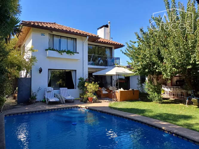 Casa en Loteo San Guillermo Talca - A pasos del Colegio Montessori