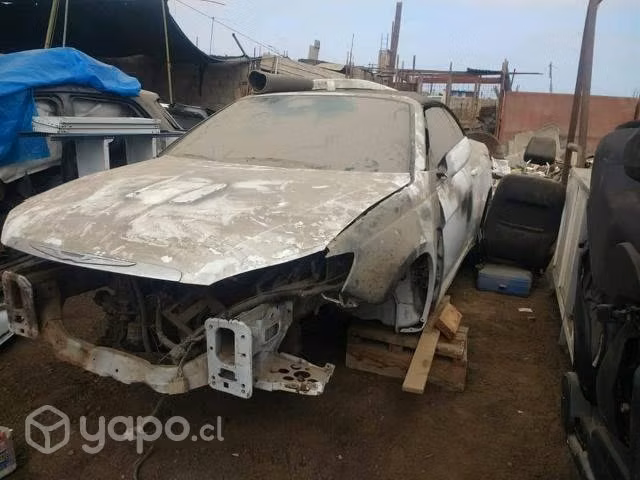 Tapiz puerta chrysler 200
