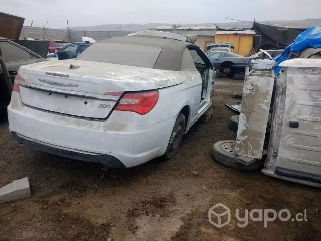 Tapiz puerta chrysler 200