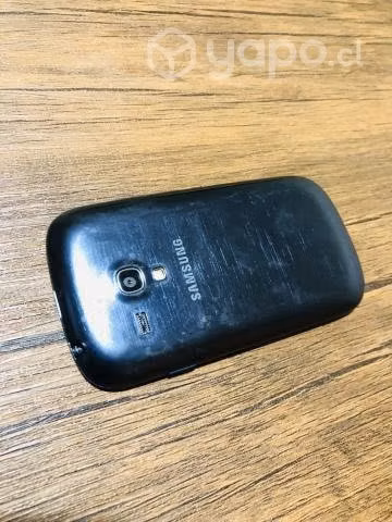 Samsung S III mini usado