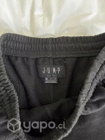 Short hombre jordan