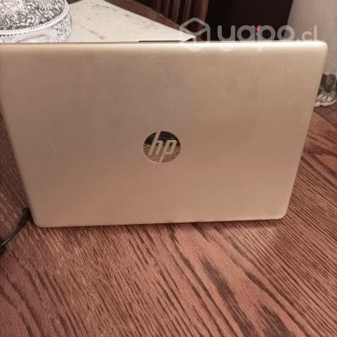 Notebook hp Ryzen 3, procesador i3