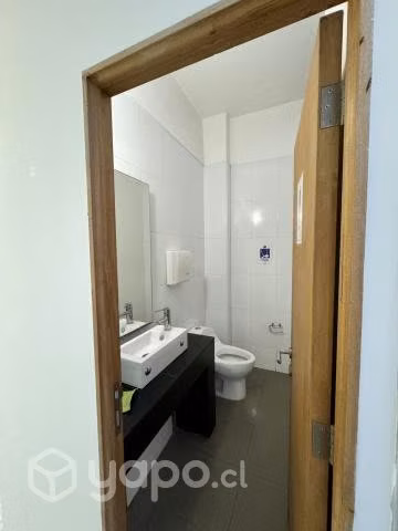 MODERNO LOCAL Portal Amunátegui 45 m2