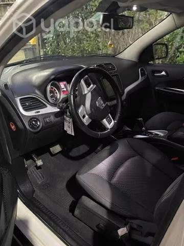 Se vende dodge journey 2013