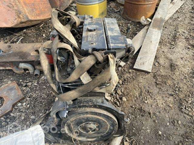 Motor Perkins 4 Silindros modelo A4 buen estado - Imagen 2