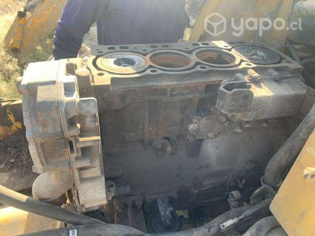 Retroexcavadora 416E, disponemos de Block motor - Imagen 4