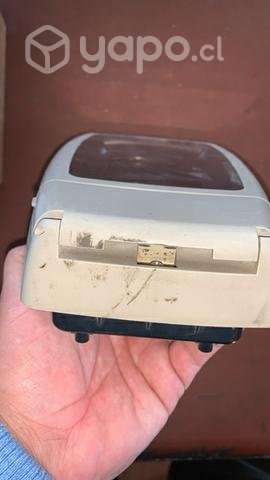 Monitor 320C Caterpillar impecable estado - Imagen 4