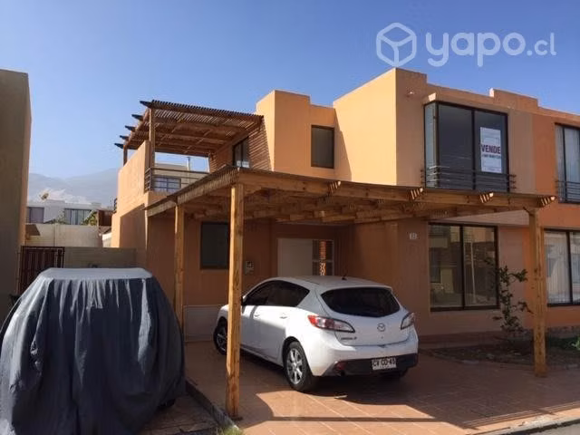 Se Vende Espectacular Casa Oficina Petronila