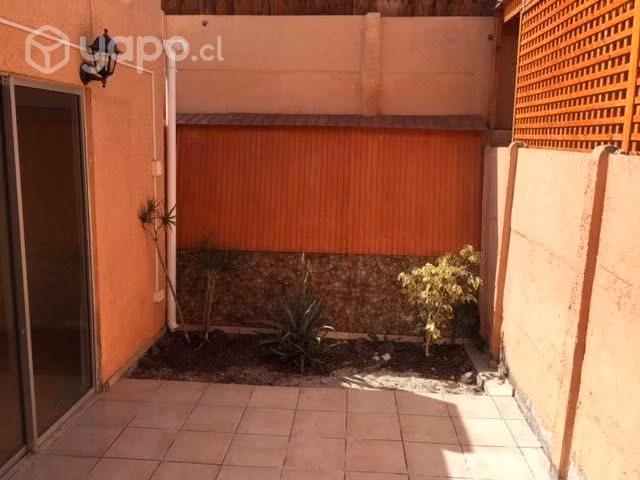 Se Vende Espectacular Casa Oficina Petronila