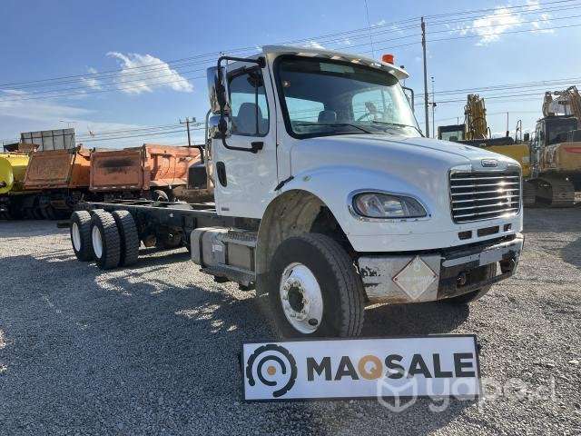 Camion freightliner m2 106 año 2010