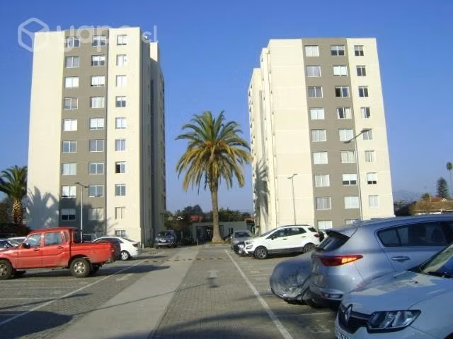 Departamento semi nuevo, amplio, 3 dorm. C-2220