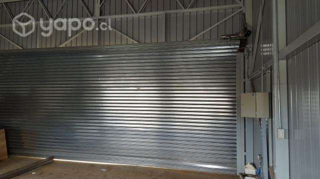 Gran Oficina (galpón) Comercial A Pasos De Av. Arg