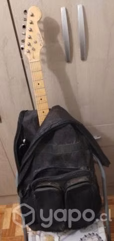 Guitarra Eléctrica Azalea usada