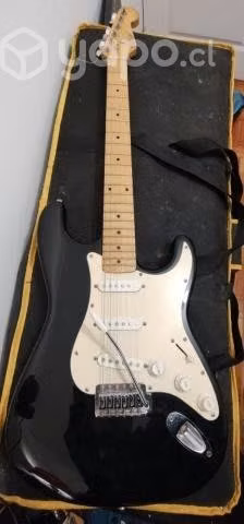 Guitarra Eléctrica Azalea usada