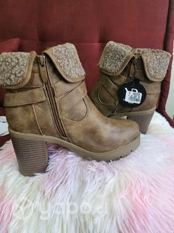 Botas número 36 - Imagen 2