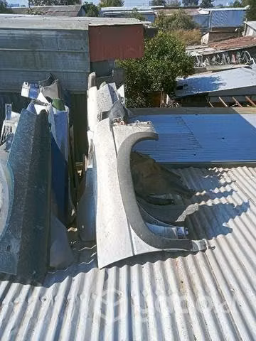 Nissan d21 tapabarro derecho envio regiones