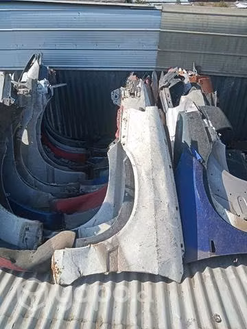 Daewoo espero tapabarro derecho envio regiones