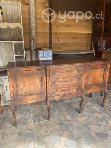 Buffet antiguo