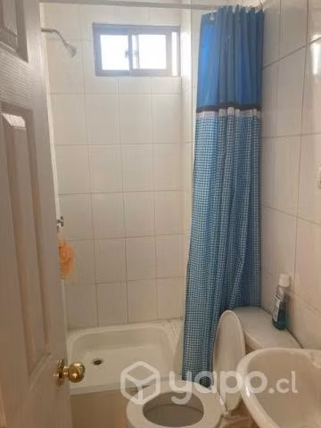 Vendo casa central con hospedaje universitarios con Facilidades de pago