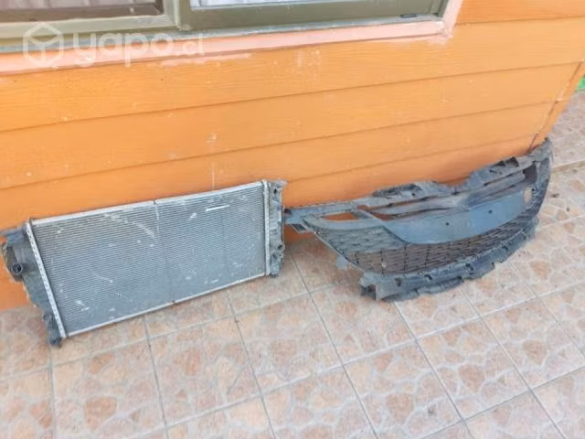 Radiadior de agua mec mazda 3 2013