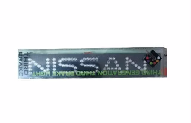 Led freno auto Nissan - Imagen 2