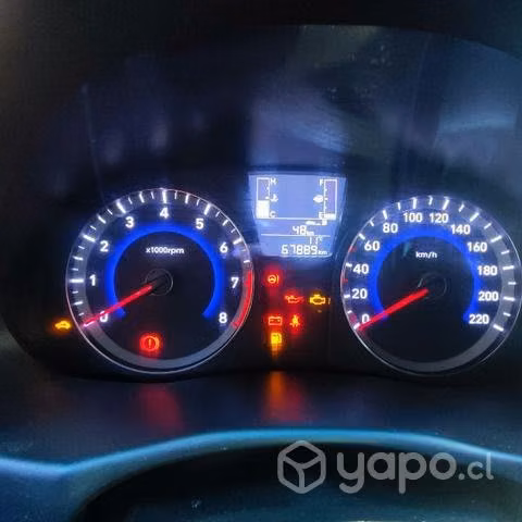 Hyundai accent 2019 1.4 sexta full 67mil km - Imagen 4