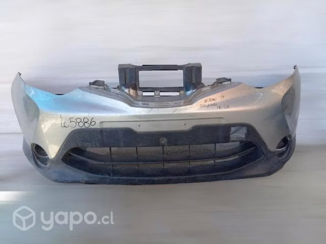 Parachoque delantero nissan qashqai 2018-2020