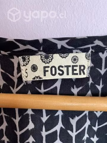 Polera Foster