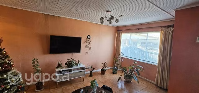Amplia Casa Remodelada Con Quincho En Venta - Naci