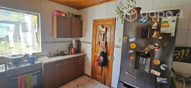 Amplia Casa Remodelada Con Quincho En Venta - Naci