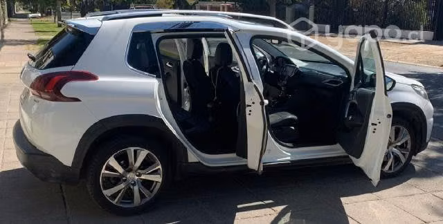 Peugeot 2008 1.2 puretech automatico 2017 Allure - Imagen 7
