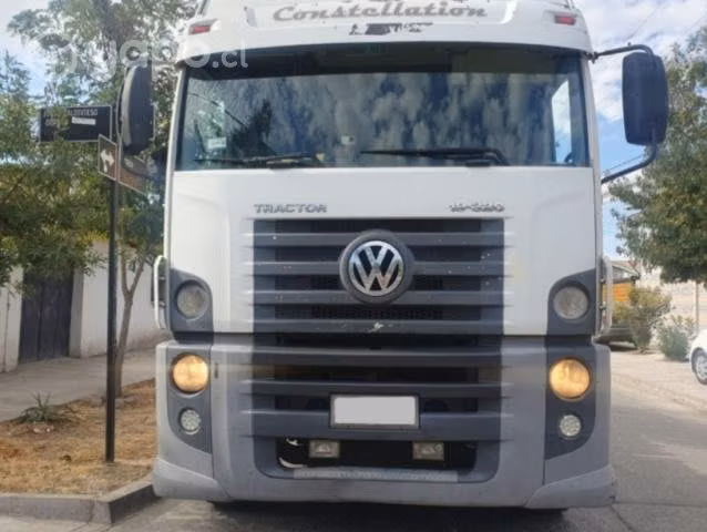 Tracto Camión Volkswagen Año 2012