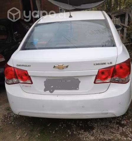Vendo Chevrolet Cruze con caja automática mala