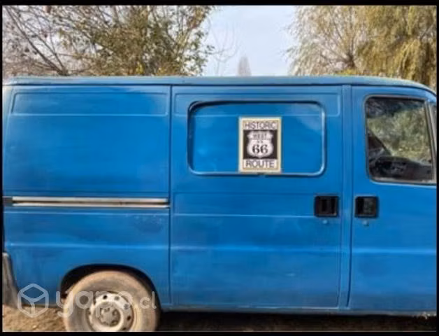 Furgon Peugeot boxer 2000 diésel