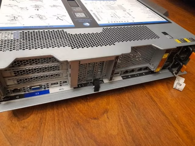 Liquido Servidor IBM Lenovo 3650 M5 - Liquido - Imagen 6
