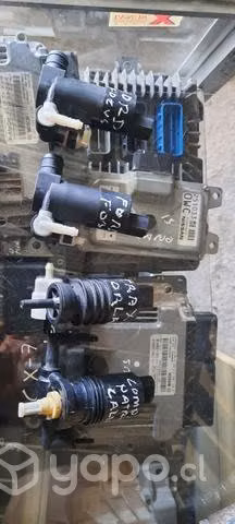 Bomba limpiaparabrisas ford focus