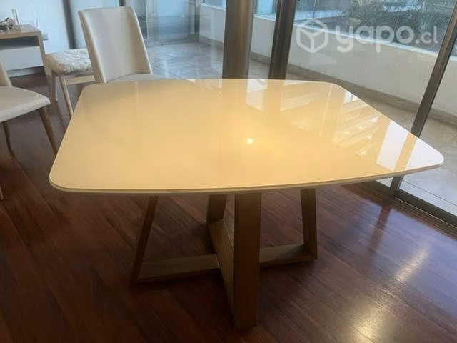Mesa de comedor más 4 sillas como nueva - Imagen 2