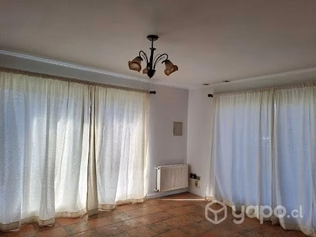 Se vende hermosa casa de esquina
